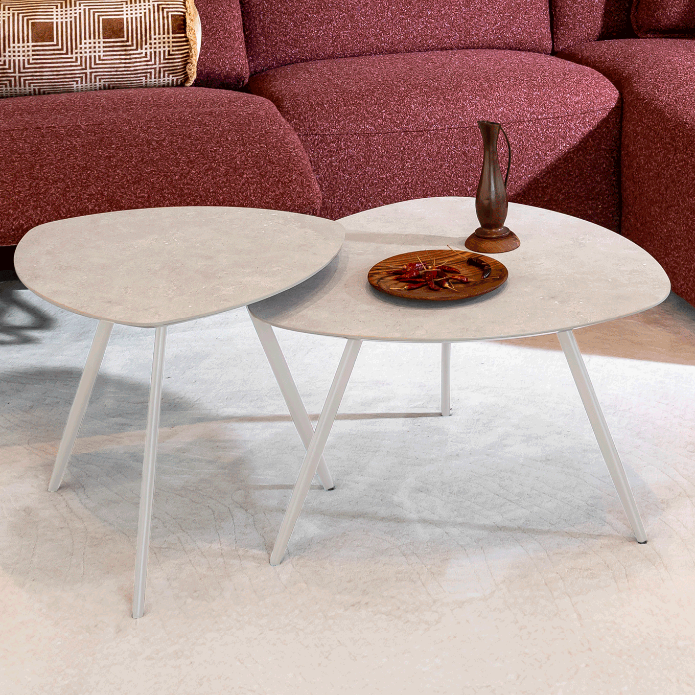 Un accord parfait : Tables basses et d’appoint Salutina