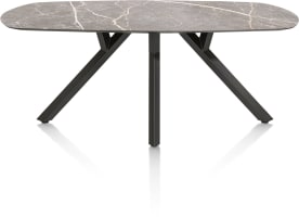 eetkamertafel - ovaal - 240 x 110 cm.