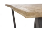 Rand mit Baumrinde from + V-Form Metall / Holz Fuesse