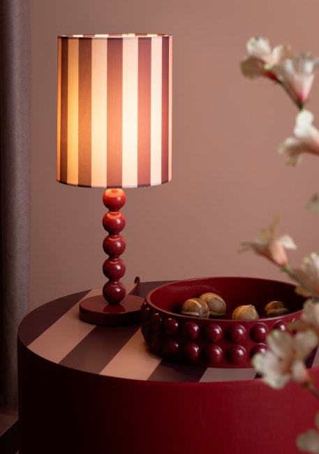 Tischlampe in Bordeauxrot