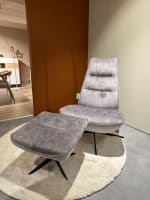 Fauteuil + Hocker