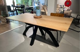 Eettafel Livada