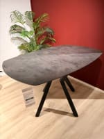 Bartafel Masura - ovaal 150 cm