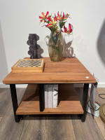 Bout de canapé  60 x 60cm + 2 niches