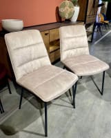 LOT DE 2 CHAISES AURORA