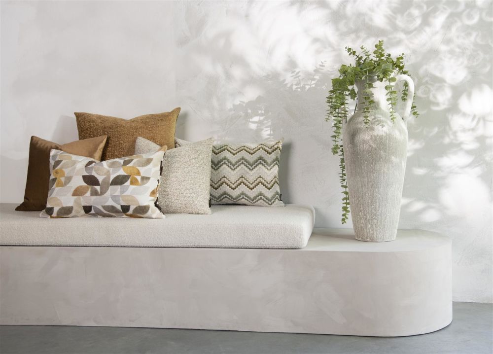Beautiq - Chic Kussen 60X60cm - Okergeel