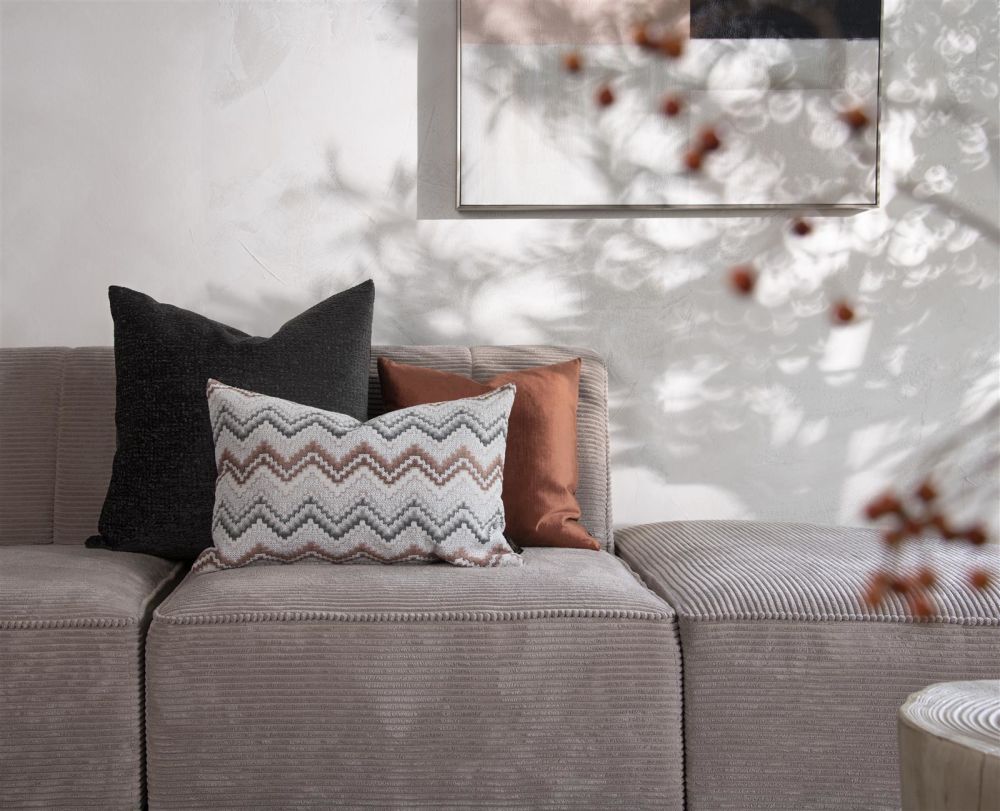 Beautiq - Chic Kussen 60X60cm - Antraciet