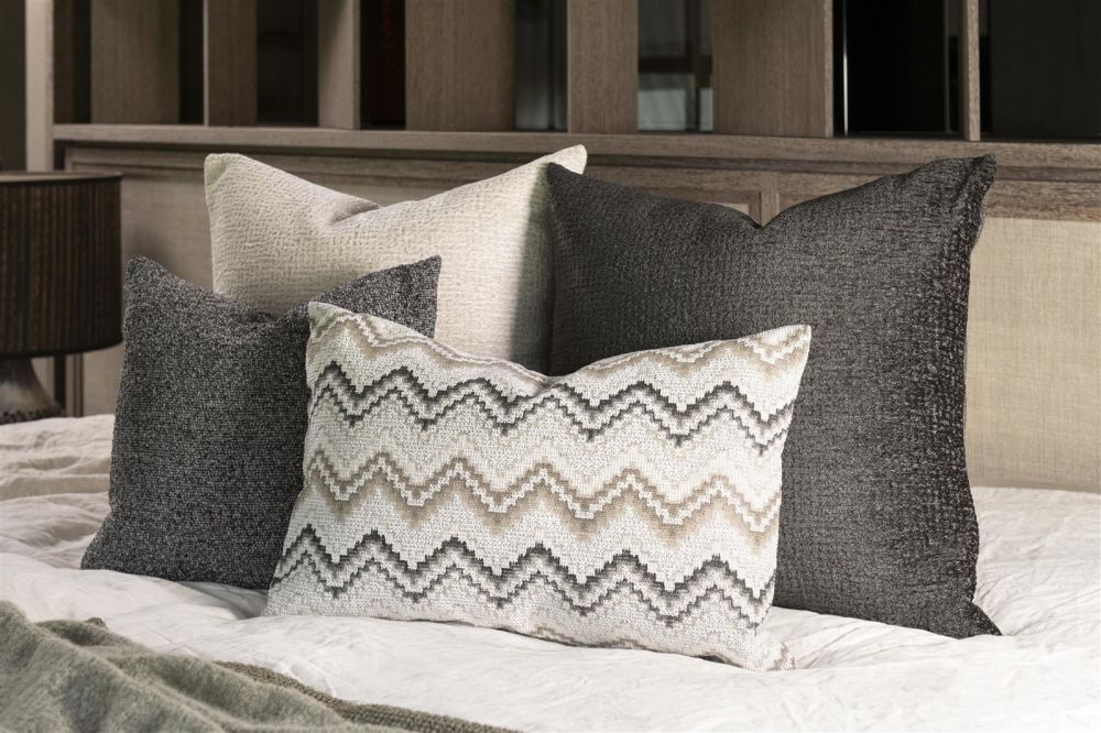Beautiq - Chic Kussen 60X60cm - Antraciet