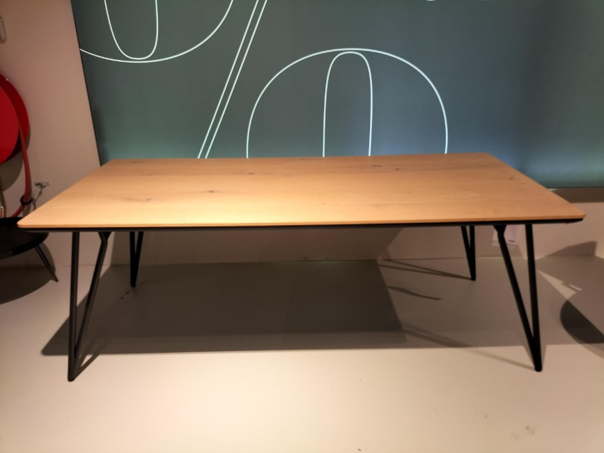 Eetkamertafel