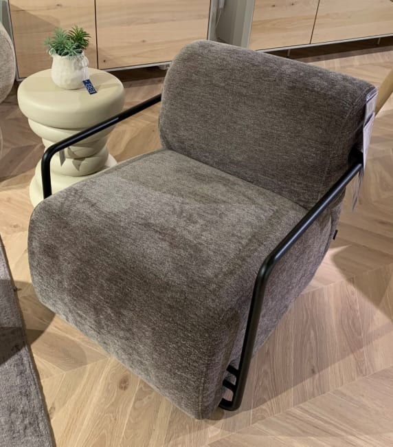 Fauteuil av ACCOUDOIRS METAL