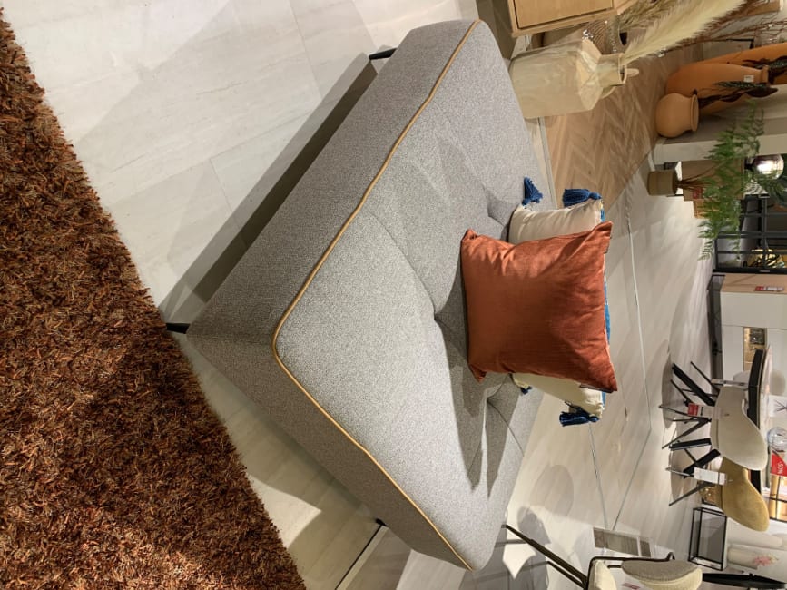 Pouf L.122 x P.122 x H.45