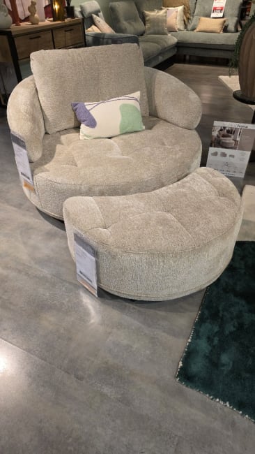FAUTEUIL + POUF