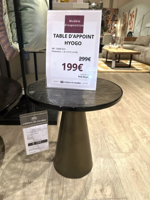 Table d'appoint