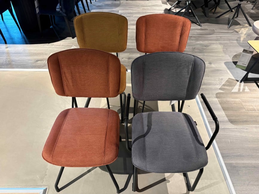 Set van 4, eetkamerstoelen Lucy