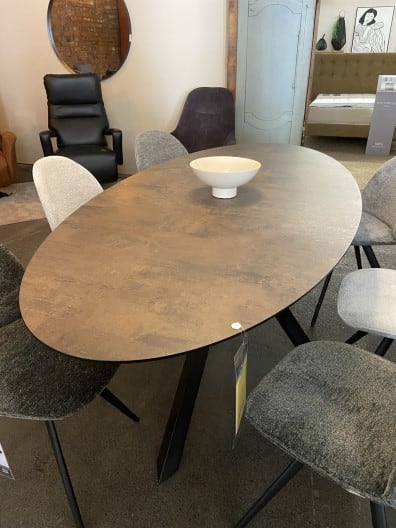 TABLE ELLIPSE EN 220