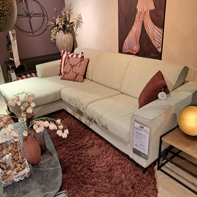 3 zits met longchair rechts in trendy Boucle