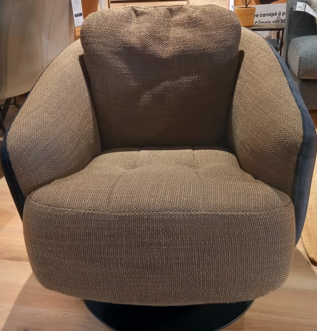 FAUTEUIL PIVOTANT