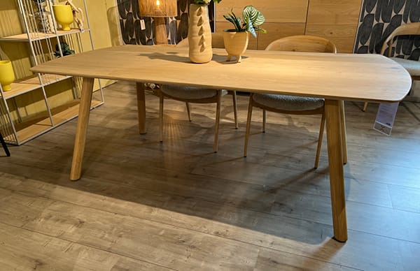eettafel Niora