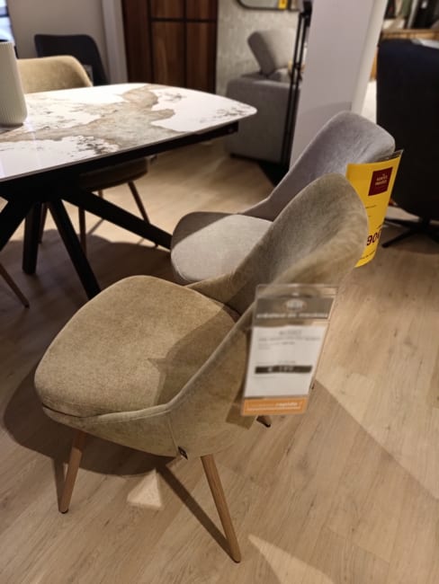 LOT DE 4 CHAISES FIXES