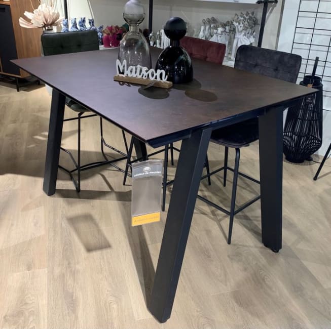 Table de bar céramique L.140 x P.100 x H.92