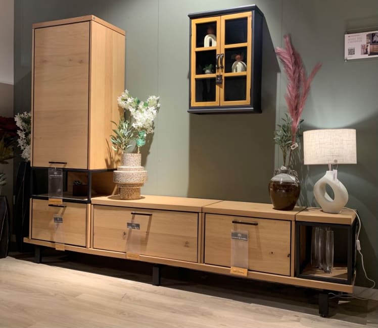 Composition Meuble TV sur plateforme L.250 x H.191