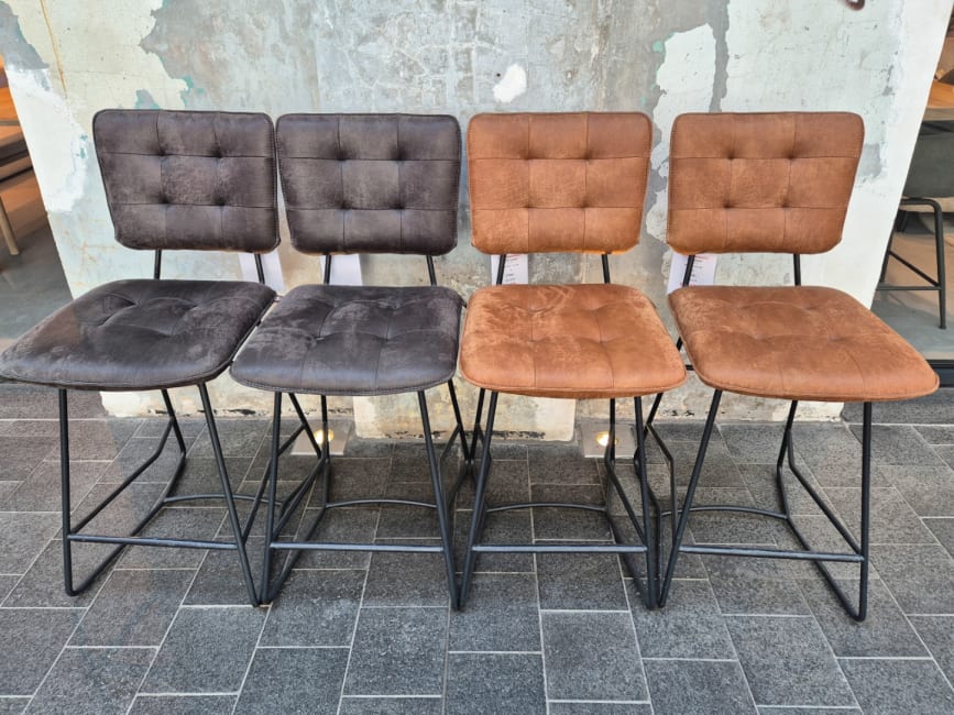 Set van 4 Julien barstoelen