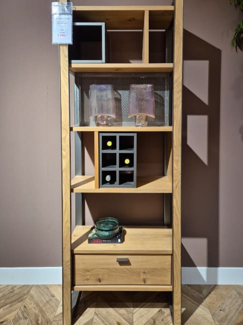 Shimanto boekenkast