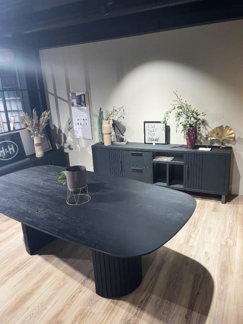 Dressoir + eettafel