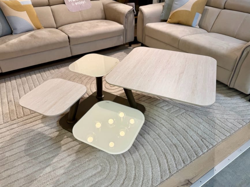 Table basse pivotante