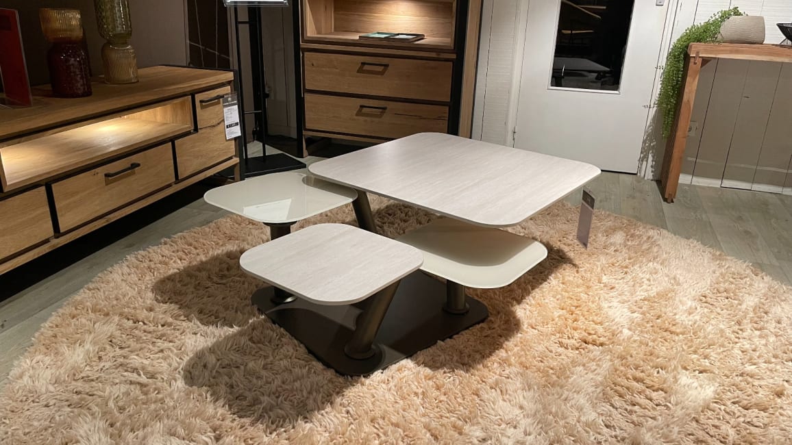 Table basse plateaux pivotants