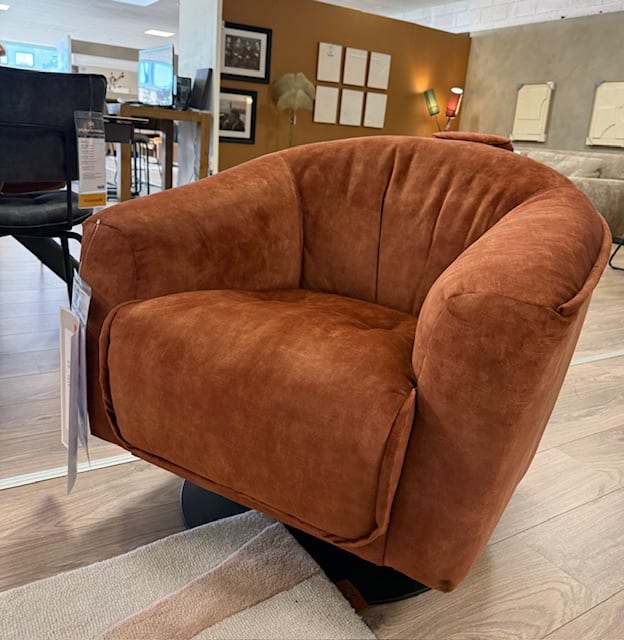 Fauteuil avec pied pivotant rond