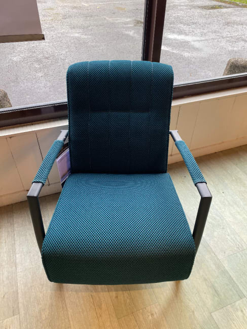 Fauteuil accoudoir noir