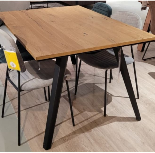 Eetkamertafel City