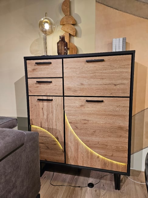 Avalon highboard