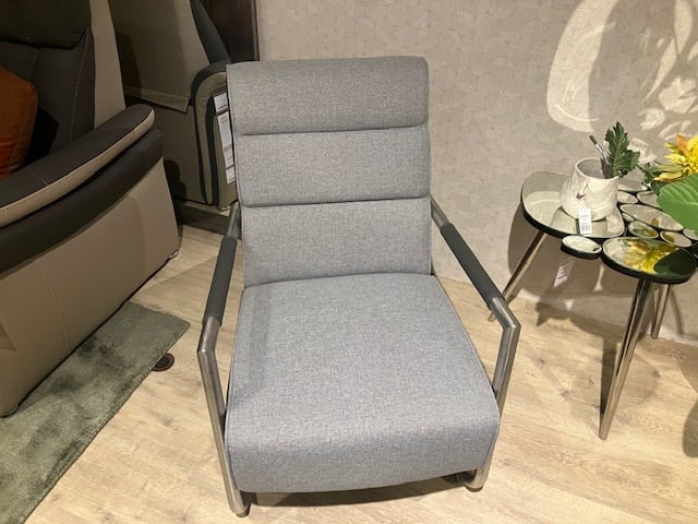 Fauteuil cadre traineau carré inox