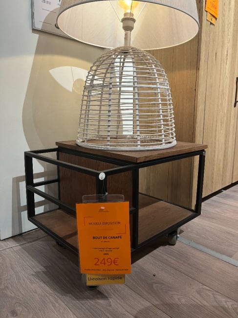 BOUT DE CANAPE 60 x 50 cm + 2-niches