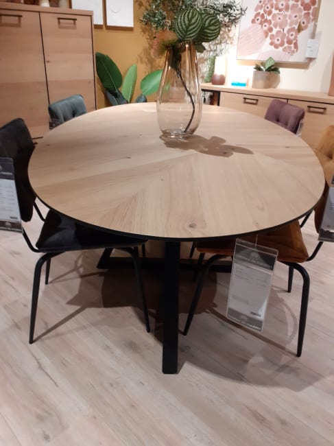 Table ellipse 210 x 120 cm