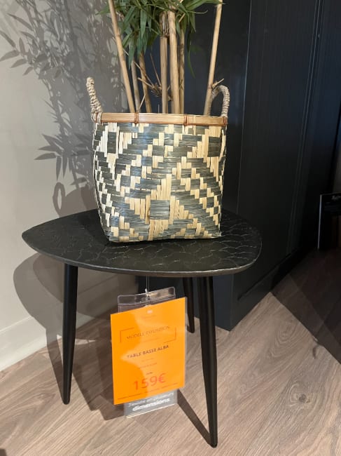 Table basse 53 x 54 cm + plateau texturé