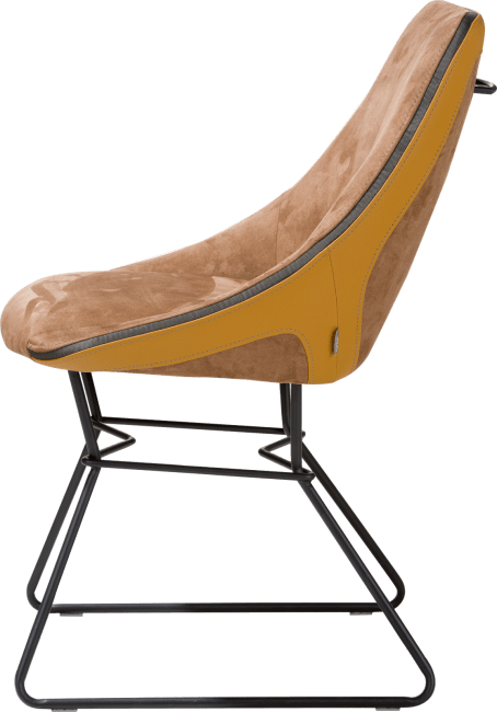 XOOON - Aiden - design Scandinave - chaise - pieds poudres noir - combinaison Calabria/Tatra