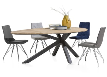 Kunt u moeilijk kiezen uit het enorme aanbod aan verschillende soorten stofferingen voor de Artella <a href="/xn/stoelen/eetkamerstoelen/">eetkamerstoel</a>? Dan is de standaardcombinatie van Moreno-kunstleer (achterzijde) en Forli lichtgrijs (voorzijde) wellicht iets voor u. Deze trendy standaardcombinatie is compleet gemaakt met een RVS-onderstel van vier poten met zwarte accenten.