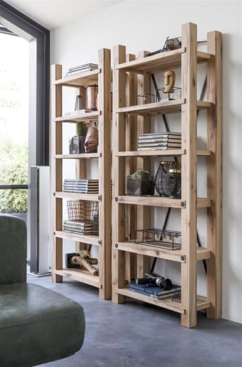 Schön in all seiner Einfachheit! Dieses Bücherregal aus der Maitre-Kollektion von Henders & Hazel ist schlicht im Design. Dadurch passt das Regal in fast jedes Interieur. Sie haben nicht weniger als 6 Planken, um Ihre Bücher und/oder schöne Dekorationen auszustellen. Das Bücherregal ist in 3 verschiedenen warmen Holzfarben erhältlich.