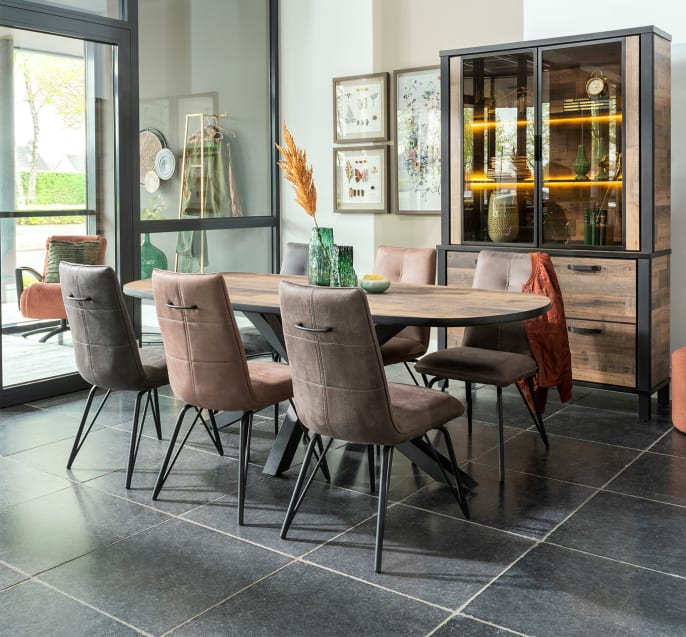 Sardinië eetkamertafel