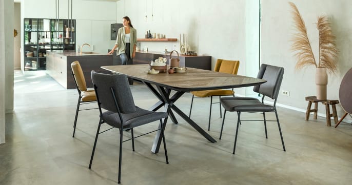 Richte mit der Kollektion "FRESNO" ein modernes, industrielles Interieur ein