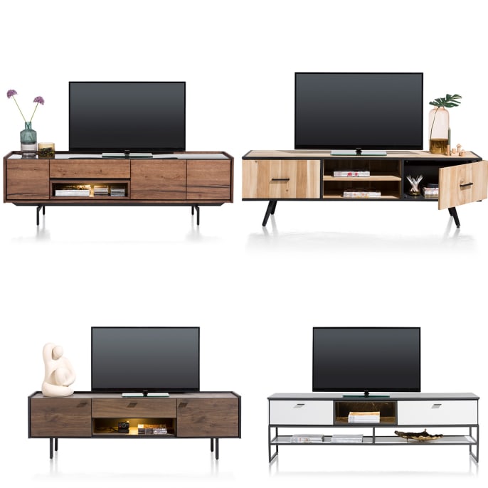 Le meuble TV fait figure d’élément central au cœur d’un salon. 