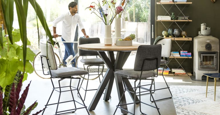 Comment intégrer un tabouret de bar dans votre intérieur ?