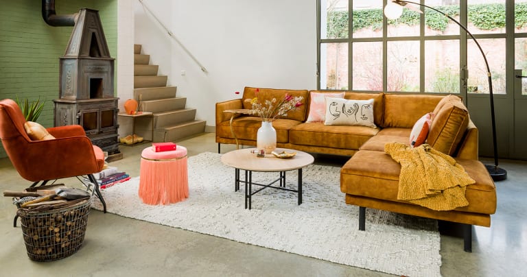 Canapé ou fauteuil : lequel choisir pour son salon?