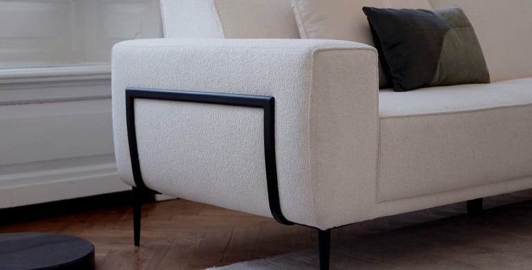 Un canapé design épuré au look élégant